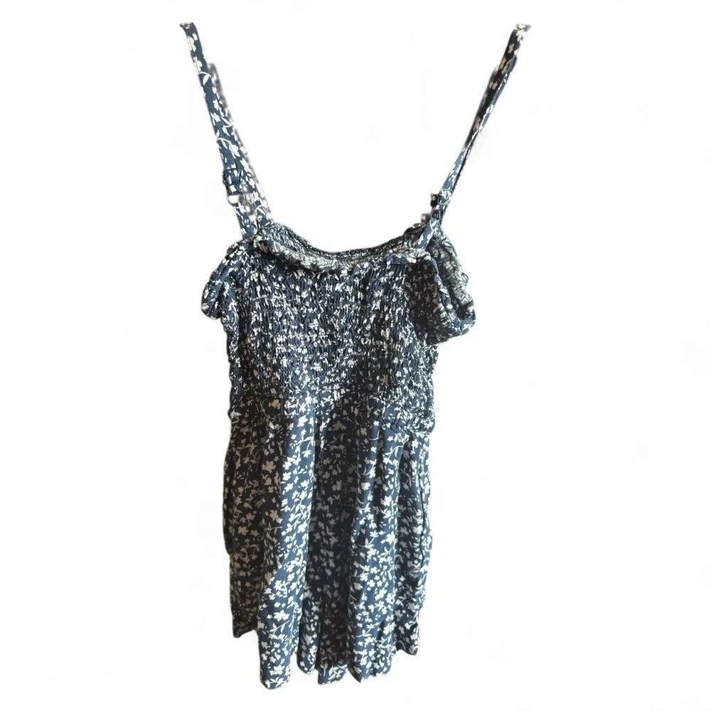 Old Navy Little Girls Size 6/7 Cottagecore Floral Navy Blue & White  Romper